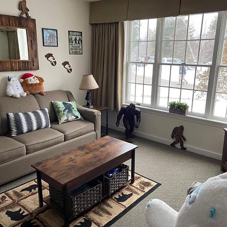Unique Yeti-Theme Ski On Off Suite Jiminy-Sleeps 4 Hancock Eksteriør billede